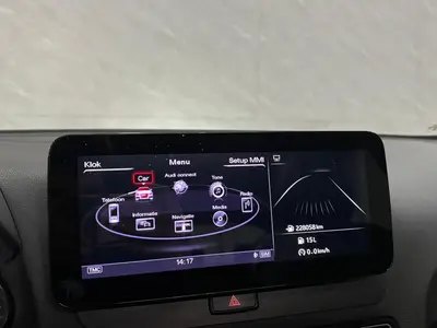 Audi SQ5 - Thumbnail 17