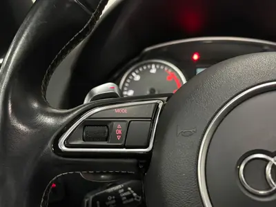 Audi SQ5 - Thumbnail 22