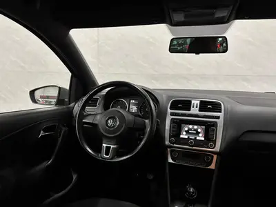 Volkswagen Polo - Thumbnail 14