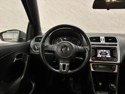 Volkswagen Polo - Thumbnail 15