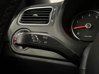 Volkswagen Polo - Thumbnail 20