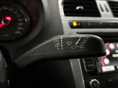 Volkswagen Polo - Thumbnail 21