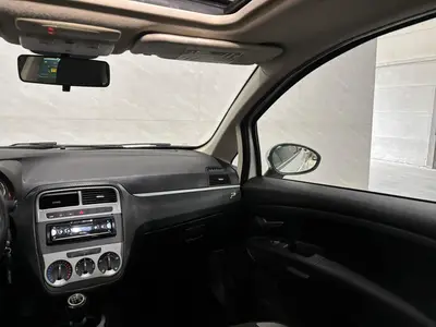 Fiat Grande Punto - Thumbnail 14