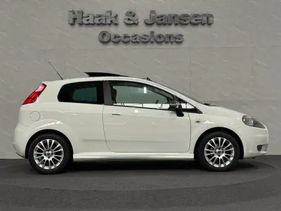 Fiat Grande Punto - Thumbnail 9
