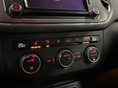 Volkswagen Tiguan - Thumbnail 18
