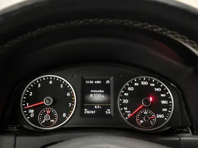 Volkswagen Tiguan - Thumbnail 28