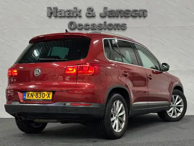 Volkswagen Tiguan - Thumbnail 4