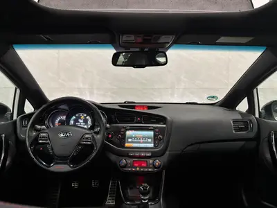 Kia pro_cee'd - Thumbnail 13