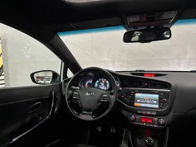 Kia pro_cee'd - Thumbnail 15