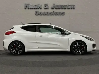 Kia pro_cee'd - Thumbnail 8