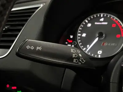 Audi SQ5 - Thumbnail 22