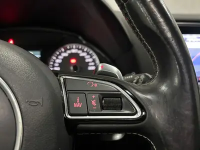 Audi SQ5 - Thumbnail 23