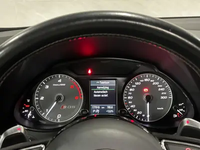 Audi SQ5 - Thumbnail 29