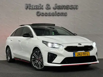 Kia ProCeed - Thumbnail 2