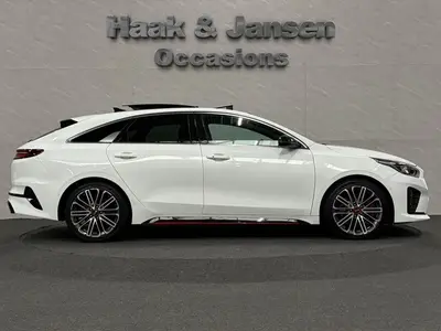 Kia ProCeed - Thumbnail 7
