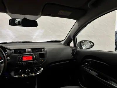 Kia Rio - Thumbnail 13