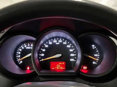 Kia Rio - Thumbnail 23