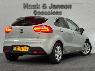 Kia Rio - Thumbnail 5