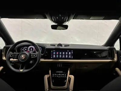 Porsche Cayenne Coupé - Thumbnail 13