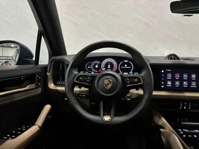Porsche Cayenne Coupé - Thumbnail 16
