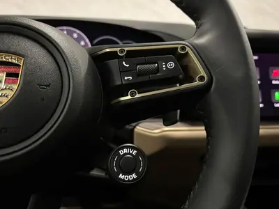 Porsche Cayenne Coupé - Thumbnail 26