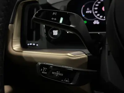 Porsche Cayenne Coupé - Thumbnail 29