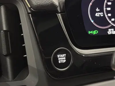 Porsche Cayenne Coupé - Thumbnail 32