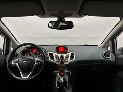 Ford Fiesta - Thumbnail 12