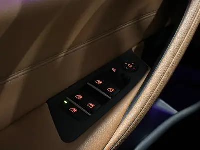 BMW 5 Serie - Thumbnail 28