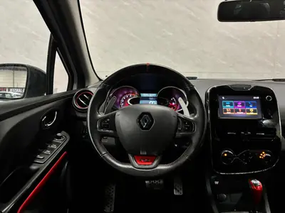 Renault Clio - Thumbnail 15