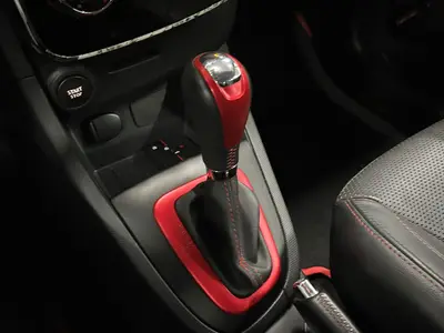 Renault Clio - Thumbnail 18