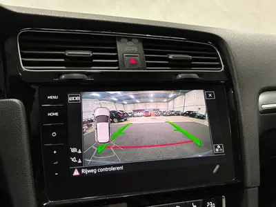 Volkswagen Golf - Thumbnail 17