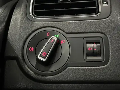 Volkswagen Polo - Thumbnail 22
