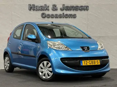 Peugeot 107 - Thumbnail 2
