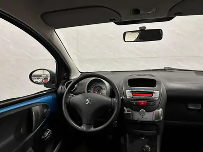 Peugeot 107 - Thumbnail 13