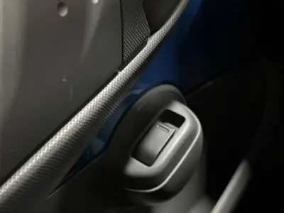 Peugeot 107 - Thumbnail 15