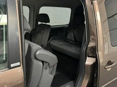 Volkswagen Caddy Maxi - Thumbnail 12
