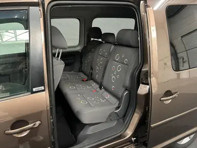 Volkswagen Caddy Maxi - Thumbnail 13