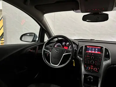 Opel Astra - Thumbnail 14