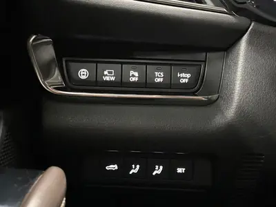 Mazda CX-30 - Thumbnail 25