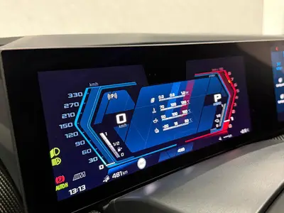 BMW XM - Thumbnail 35