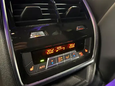 BMW XM - Thumbnail 42