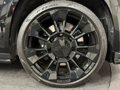 BMW XM - Thumbnail 45