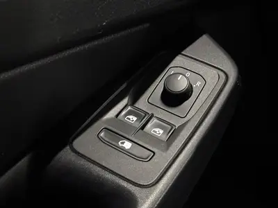 Volkswagen Caddy - Thumbnail 22