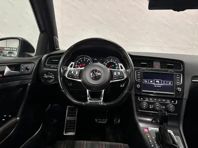 Volkswagen Golf - Thumbnail 16