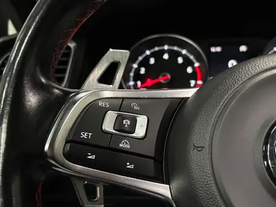 Volkswagen Golf - Thumbnail 20