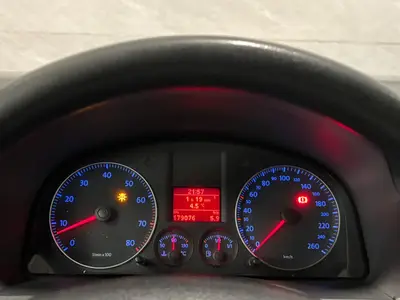 Volkswagen Caddy - Thumbnail 22