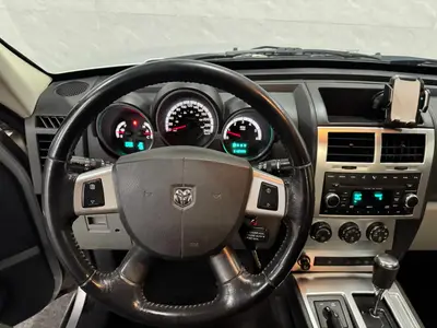 Dodge Nitro - Thumbnail 13