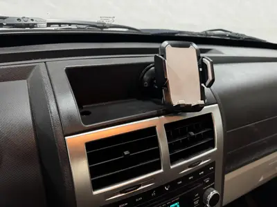 Dodge Nitro - Thumbnail 14