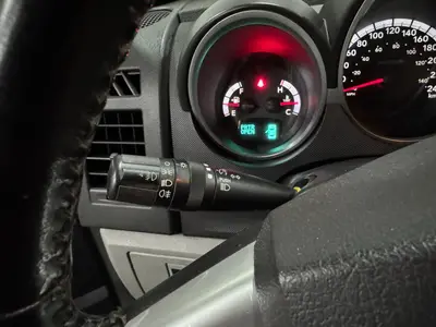 Dodge Nitro - Thumbnail 16